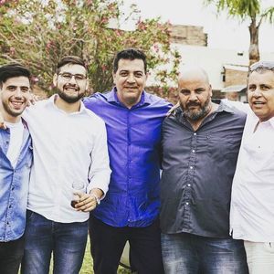 Meet your Posher, Elias